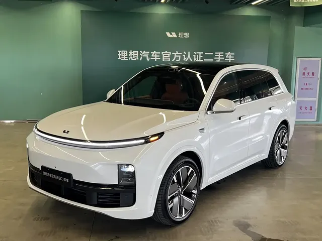 Li Auto Li L8 2025 Ultra Smart Renewal Edition