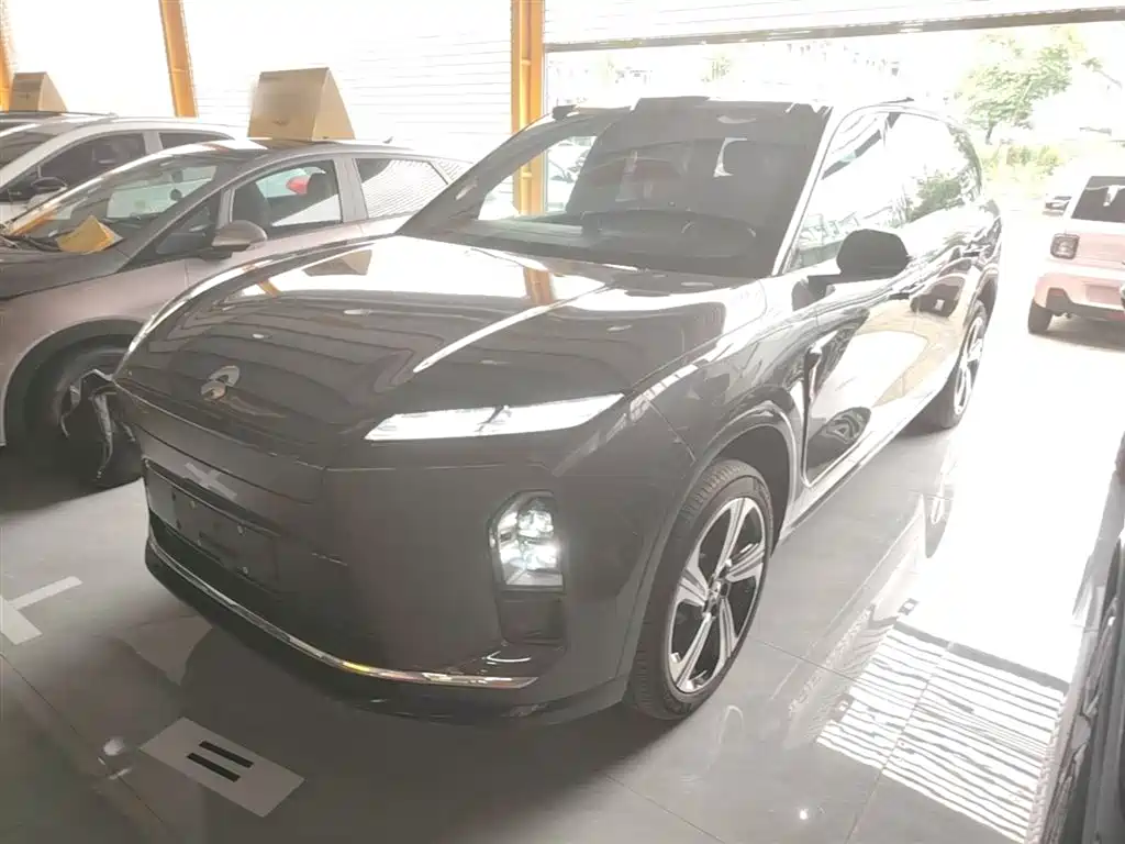 NIO ES8 2025 Model 6-Seat Executive Luxury Edition