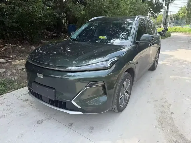 Geely Galaxy Starship 7 EM-i 2026 Model 135km Pilot Edition