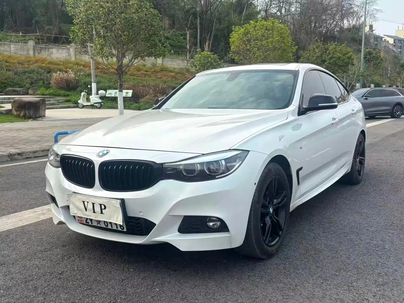 BMW 3 Series GT 2019 320i M Sport Black Night Edition