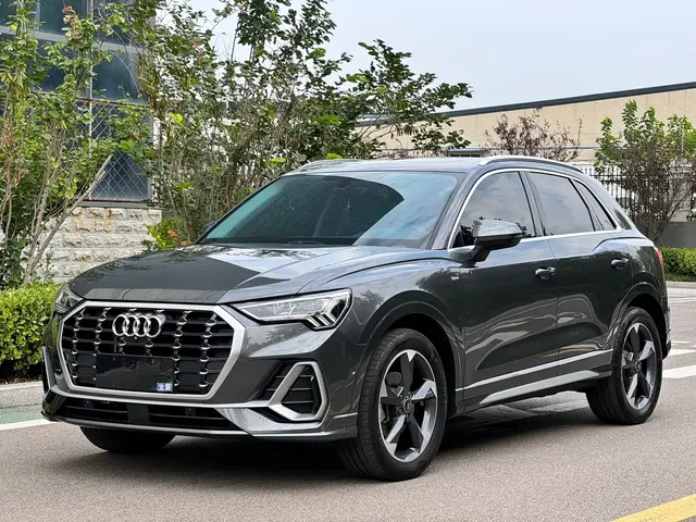 Audi Q3 2023 35 TFSI Fashion Dynamic (1.4T)