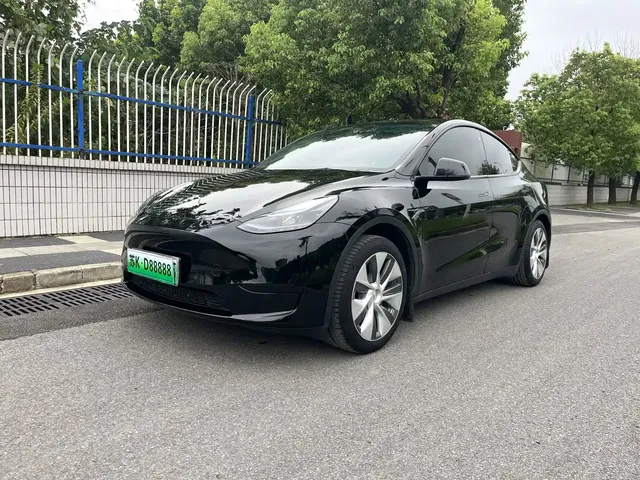 Tesla Model Y 2022 Facelift Rear-Wheel Drive Version