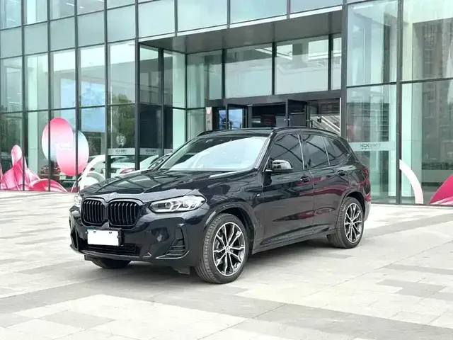 BMW X3 2022 xDrive30i Leading M Night Package