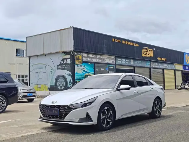 Hyundai Elantra 2021 1.5L CVT GLX Elite Edition