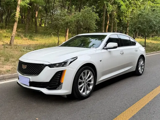 Cadillac CT5 2023 28T Luxury Style (Standard Edition)