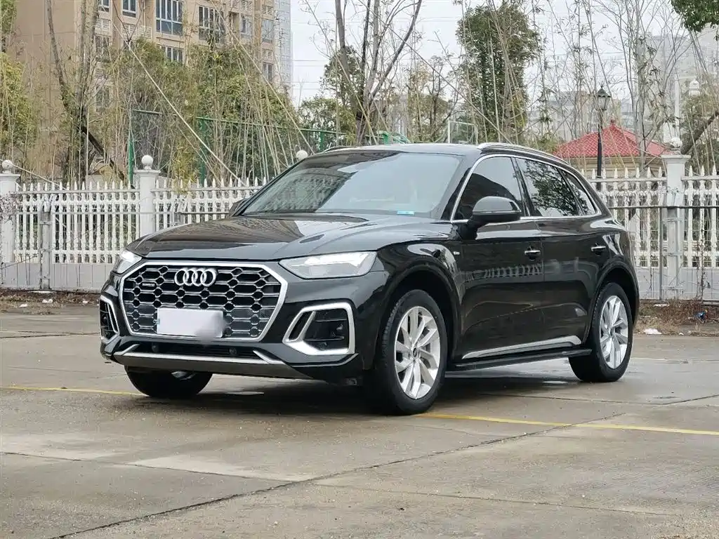 Audi Q5L 2022 Facelift 40T Luxury Dynamic