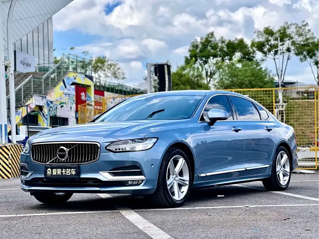 Volvo S90 2019 T5 Momentum