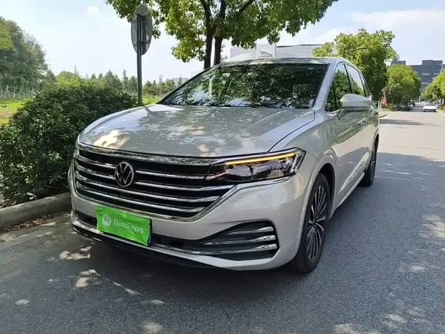 Volkswagen Viloran 2023 380TSI Premium Edition