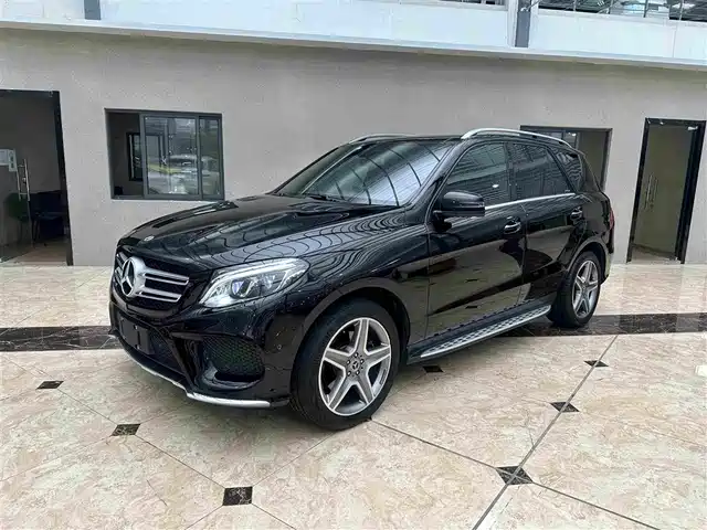 Mercedes-Benz GLE 2019 GLE 400 4MATIC Collector's Edition