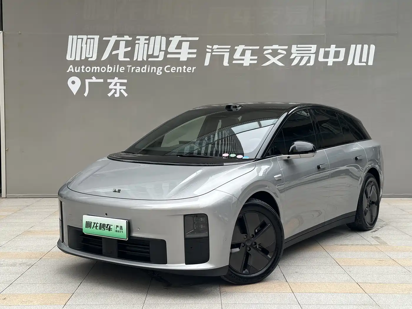 Li Auto i6 2025 2WD Base Model