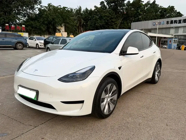 Tesla Model Y 2022 Facelift Rear-Wheel Drive Version