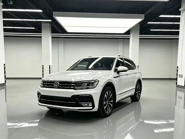 Volkswagen Tiguan L 2021 330TSI Automatic 2WD R-Line Premium