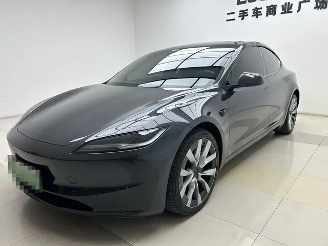 Tesla Model 3 2023 Long Range All-Wheel Drive