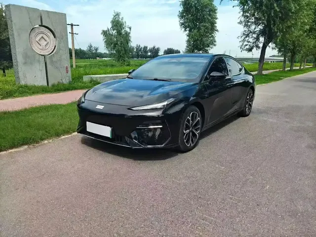 Geely Galaxy E8 2025 575km Exploration Smart Drive Edition