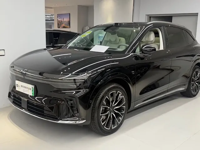ZEEKR 7X 2026 Model 103kWh Long Range RWD Intelligent Driving Edition