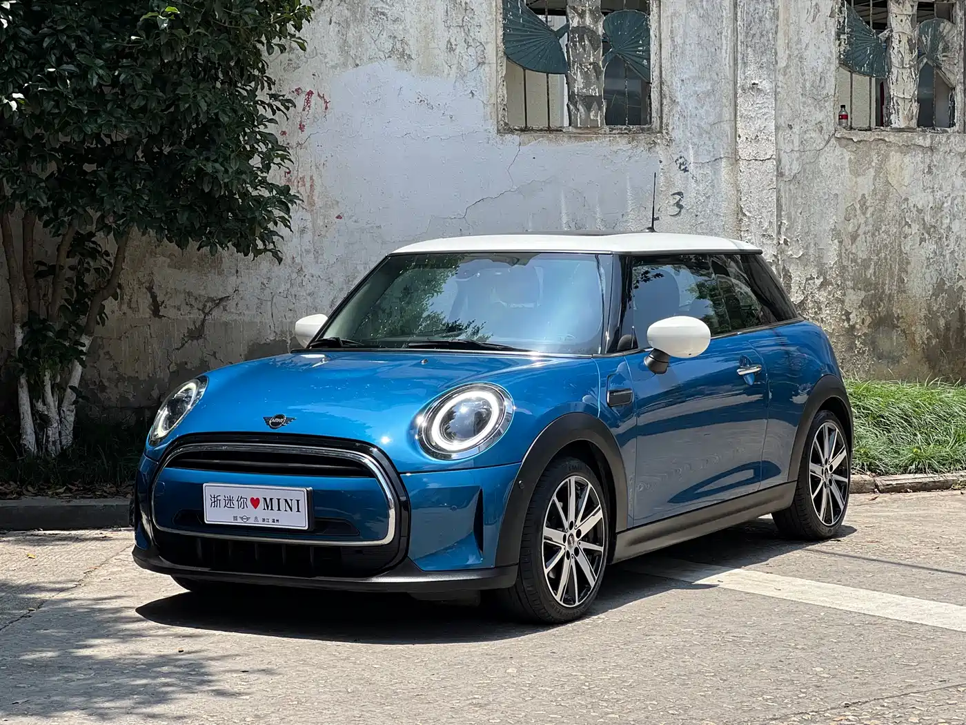 MINI MINI 2022 1.5T COOPER Artist