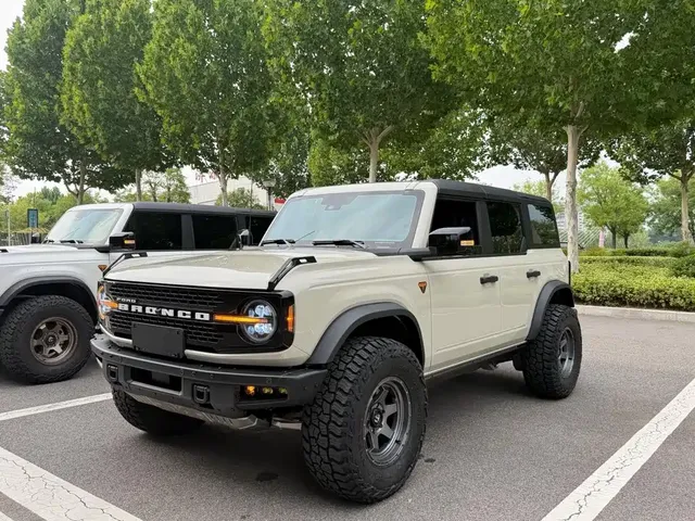 Ford Bronco 2024 2.3T Badlands