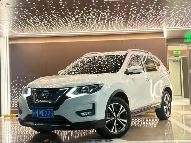 Nissan X-Trail 2017 2.5L CVT Luxury 4WD