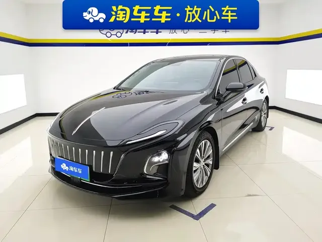 Hongqi E-QM5 2023 620km PLUS