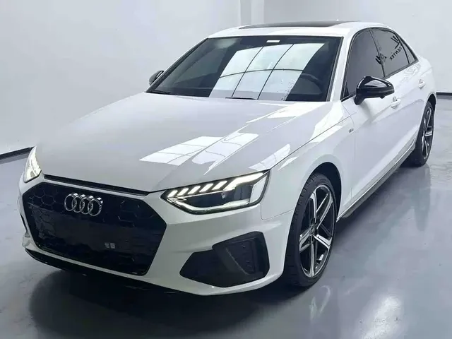 Audi A4L 2023 40 TFSI Luxury Sport
