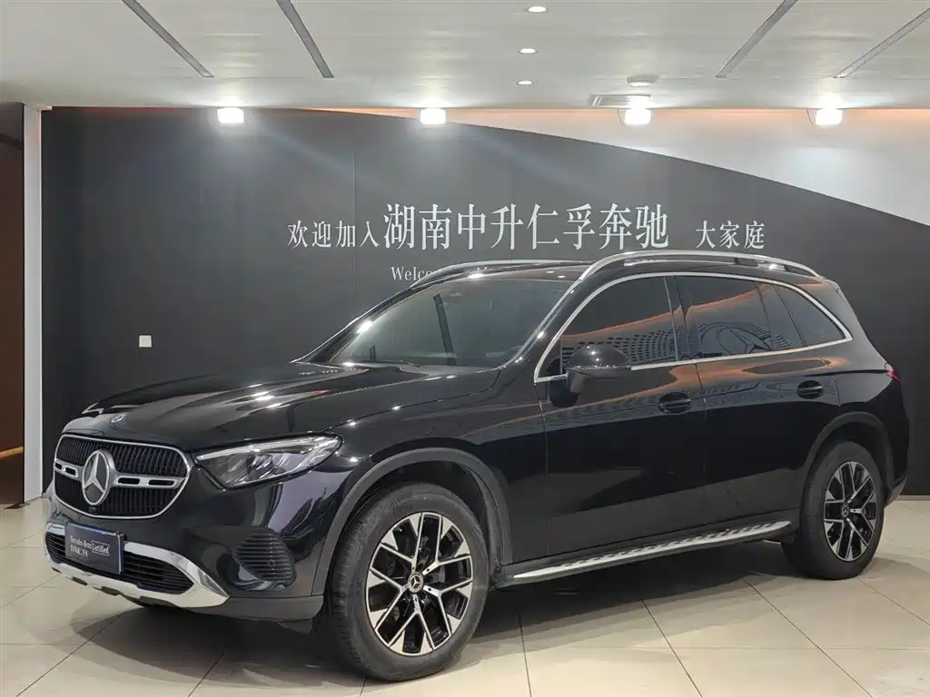 Mercedes-Benz GLC 2023 GLC 260 L 4MATIC Sport 5-seater