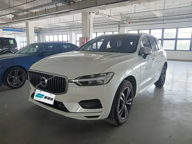 Volvo XC60 2019 T5 4WD Intelligent Distance China VI