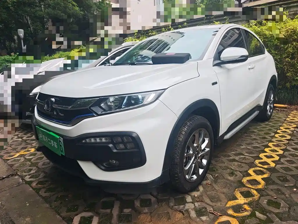 CIIMO Dongfeng Honda X-NV 2020 Lightning Edition