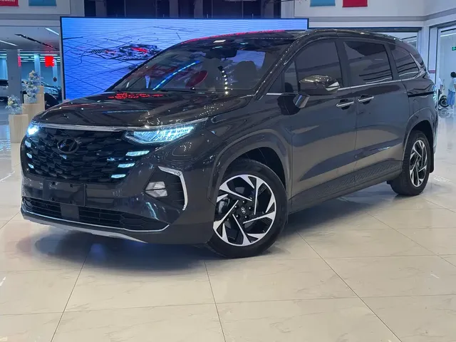Hyundai Kustu 2021 270TGDi Premium LUX