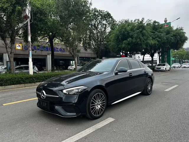 Mercedes-Benz C-Class 2025 C 260 L Night Sport Edition