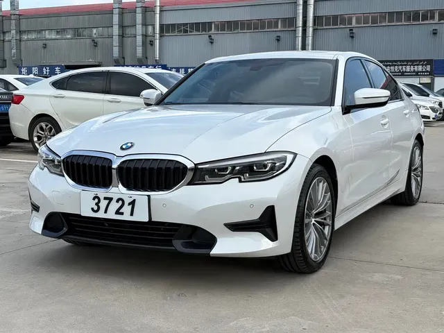 BMW 3 Series 2021 Facelift 320i Sport Package