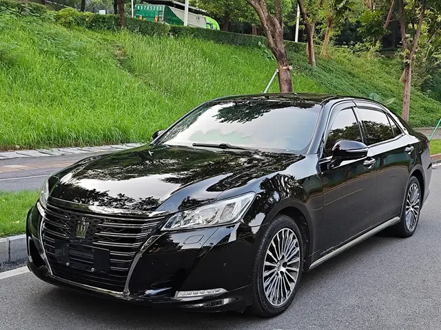 Toyota Crown 2018 2.0T Sport Edition