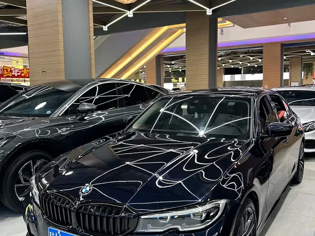 BMW 3 Series 2020 325Li M Sport Black Night Package
