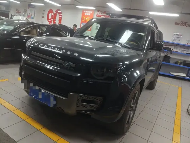 Land Rover Defender 2024 110 3.0T P400 X-DYNAMIC HSE