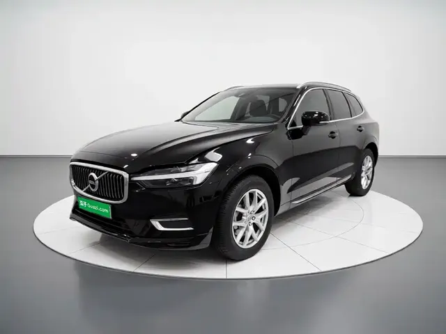 Volvo XC60 2021 T5 AWD Momentum