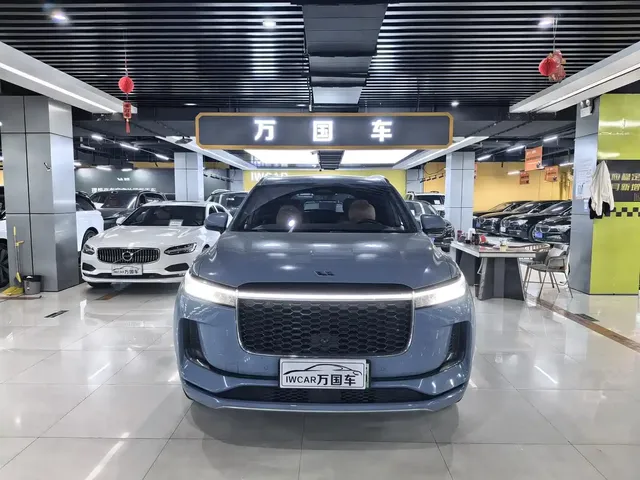 Li Auto Li ONE 2021 Extended Range 6-Seater