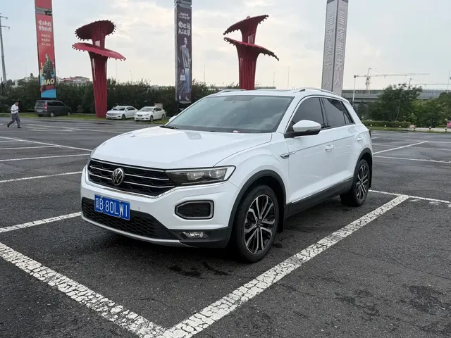 Volkswagen T-ROC 2022 280TSI DSG 2WD Comfort PLUS