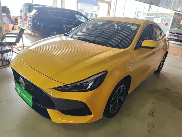MG 5 2022 180DVVT CVT Youth Luxury Edition