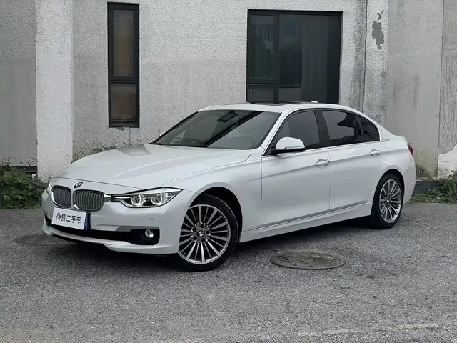 BMW 3 Series 2019 320i M Sport Black Night Edition