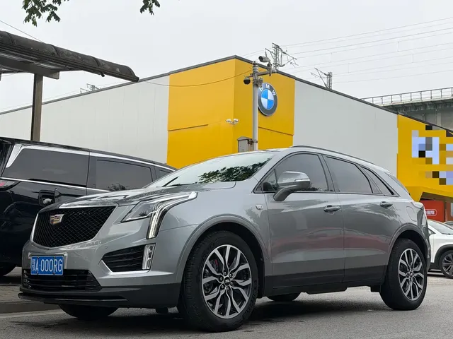 Cadillac XT5 2022 2.0T AWD Luxury (Hummingbird Edition)
