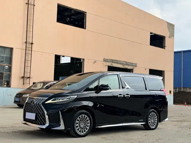 Lexus LM 2020 300h Seven-Seater Elegance Edition