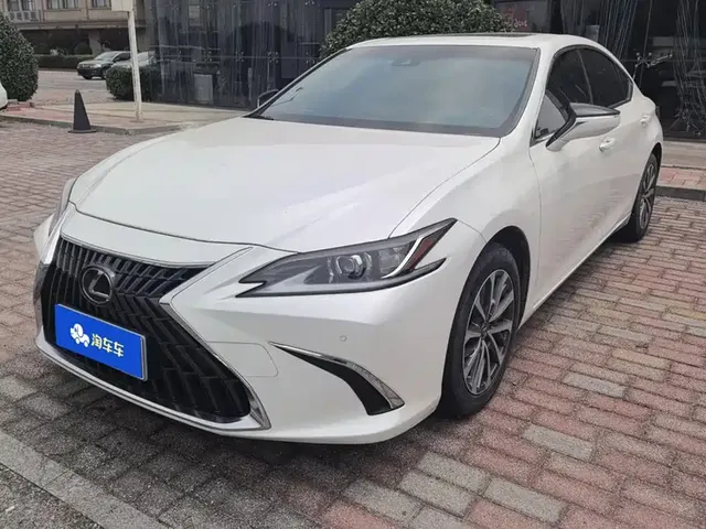 Lexus ES 2022 200 Excellence Edition