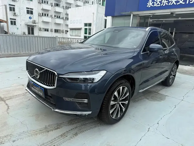 Volvo XC60 2023 B5 AWD Smart Elegance Luxury Edition