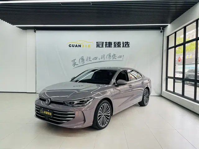 Volkswagen Passat 2025 Pro 380TSI Dragon Prestige Edition