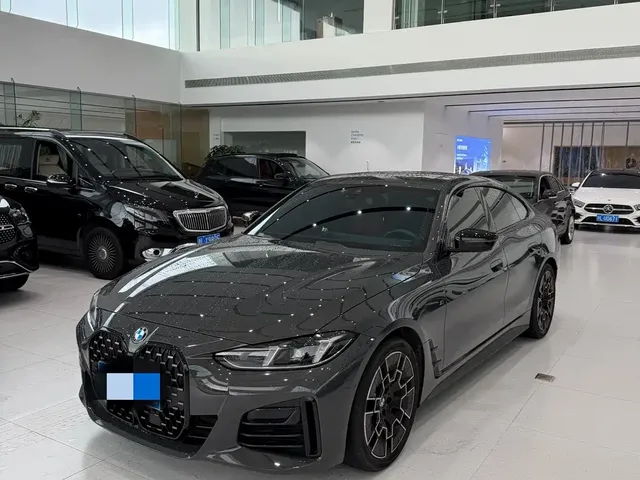 BMW 4 Series 2024 430i M Sport Shadow Edition