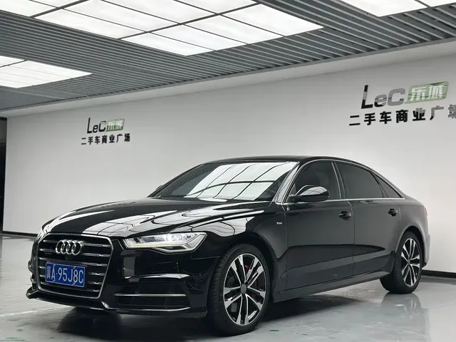 Audi A6L 2018 30th Anniversary 45 TFSI quattro Sport