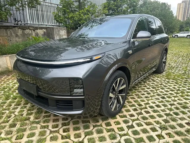 Li Auto Li L8 2023 Air
