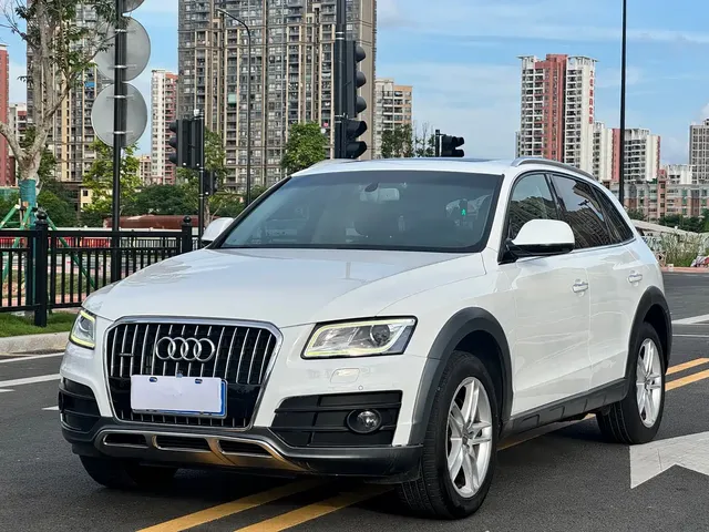 Audi Q5 2017 Plus 40 TFSI Technology