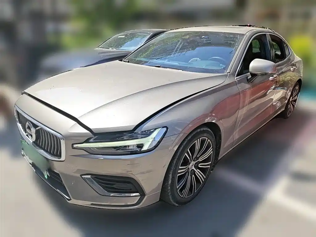 Volvo S60 2022 B4 Smart Vision Luxury Edition