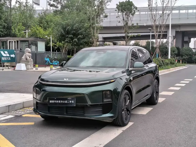 Li Auto L6 2024 Pro