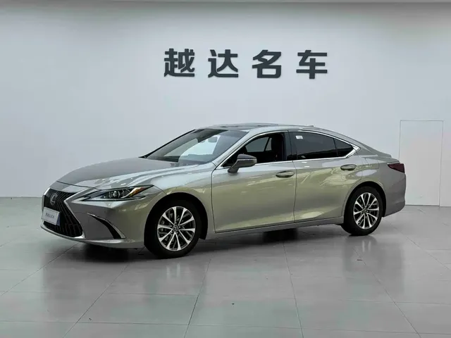 Lexus ES 2020 Model 260 Excellence Edition